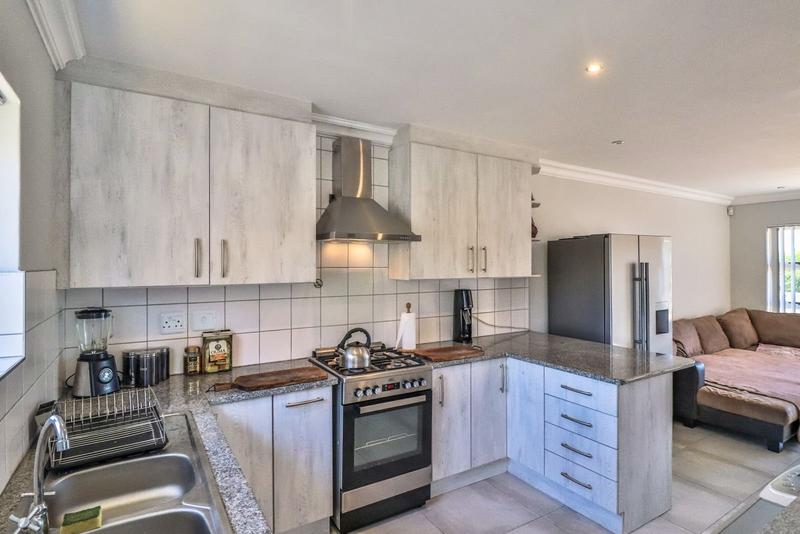 6 Bedroom Property for Sale in Dana Bay Western Cape